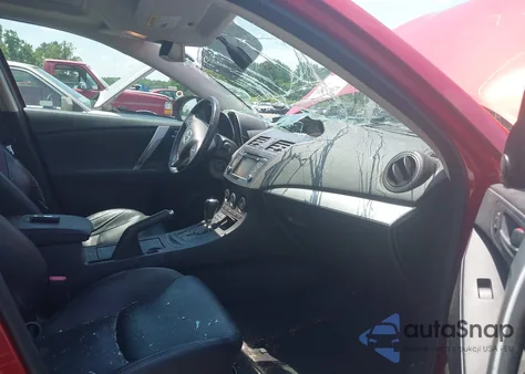 2013 Mazda Mazda3 I Grand Touring z USA, uszkodzony, nr VIN JM1BL1M70D1737230